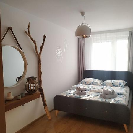 Апартаменты Uroczy Apartament Nad Morzem Гданьск Экстерьер фото